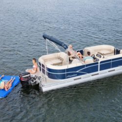 Chain O Lakes Boat Rental